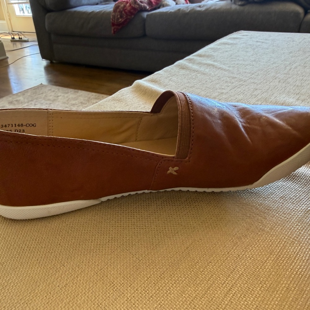 Frye Women's Melanie Slip-On Leather Flats in Chestnut Brown-NIB - Picture 8 of 15